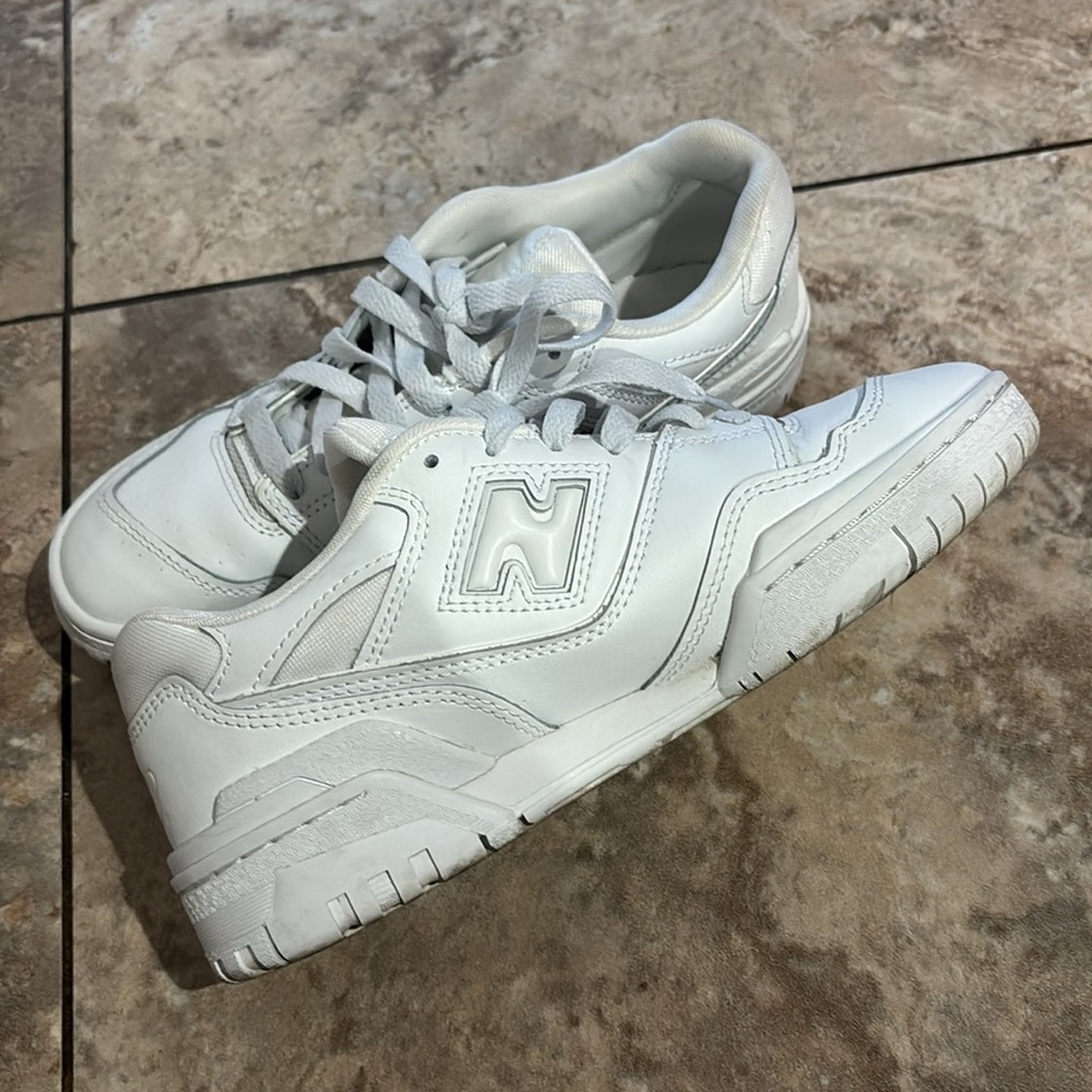 New balance 550 size 5.5 - Picture 3 of 8